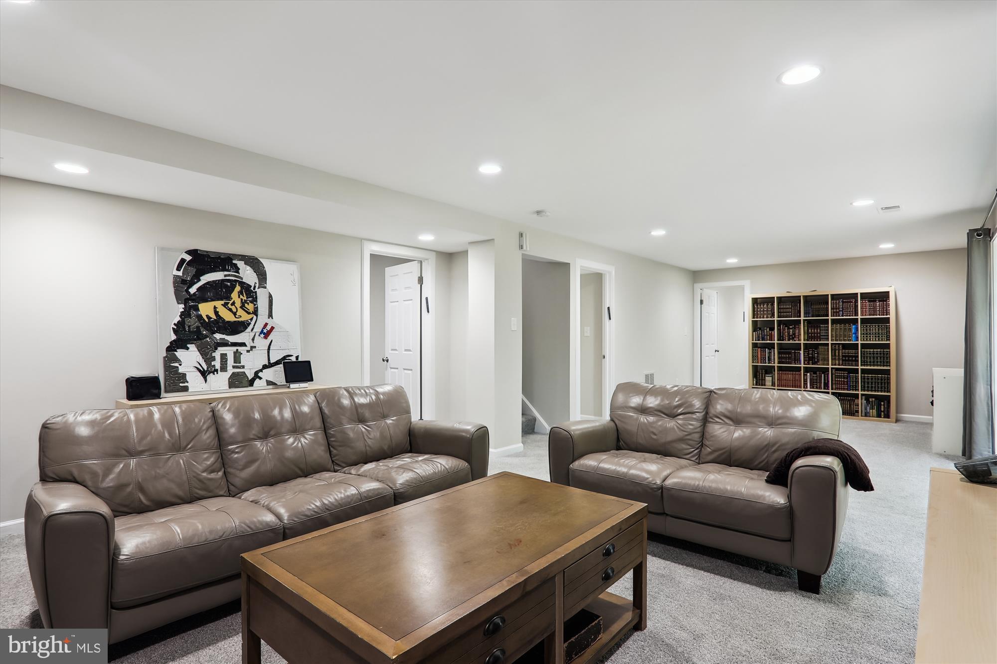 11804 Lovejoy Street Silver Spring, MD 20902 - Photo 38 of 45 a living room with furniture