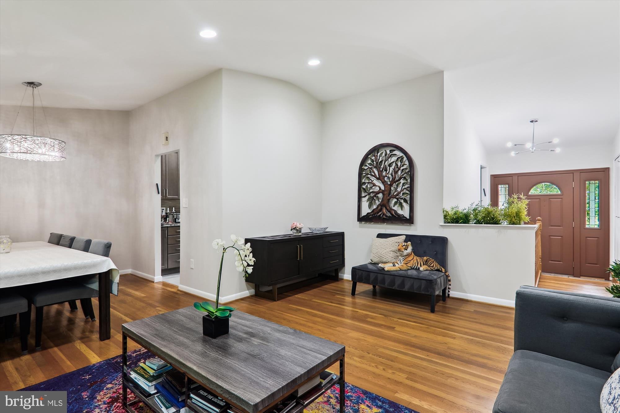 11804 Lovejoy Street Silver Spring, MD 20902 - Photo 9 of 45 a living room with furniture and a table