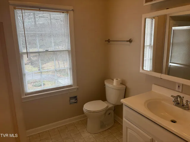 $479,900 | 902 Tusculum Boulevard, Greeneville, TN 37745