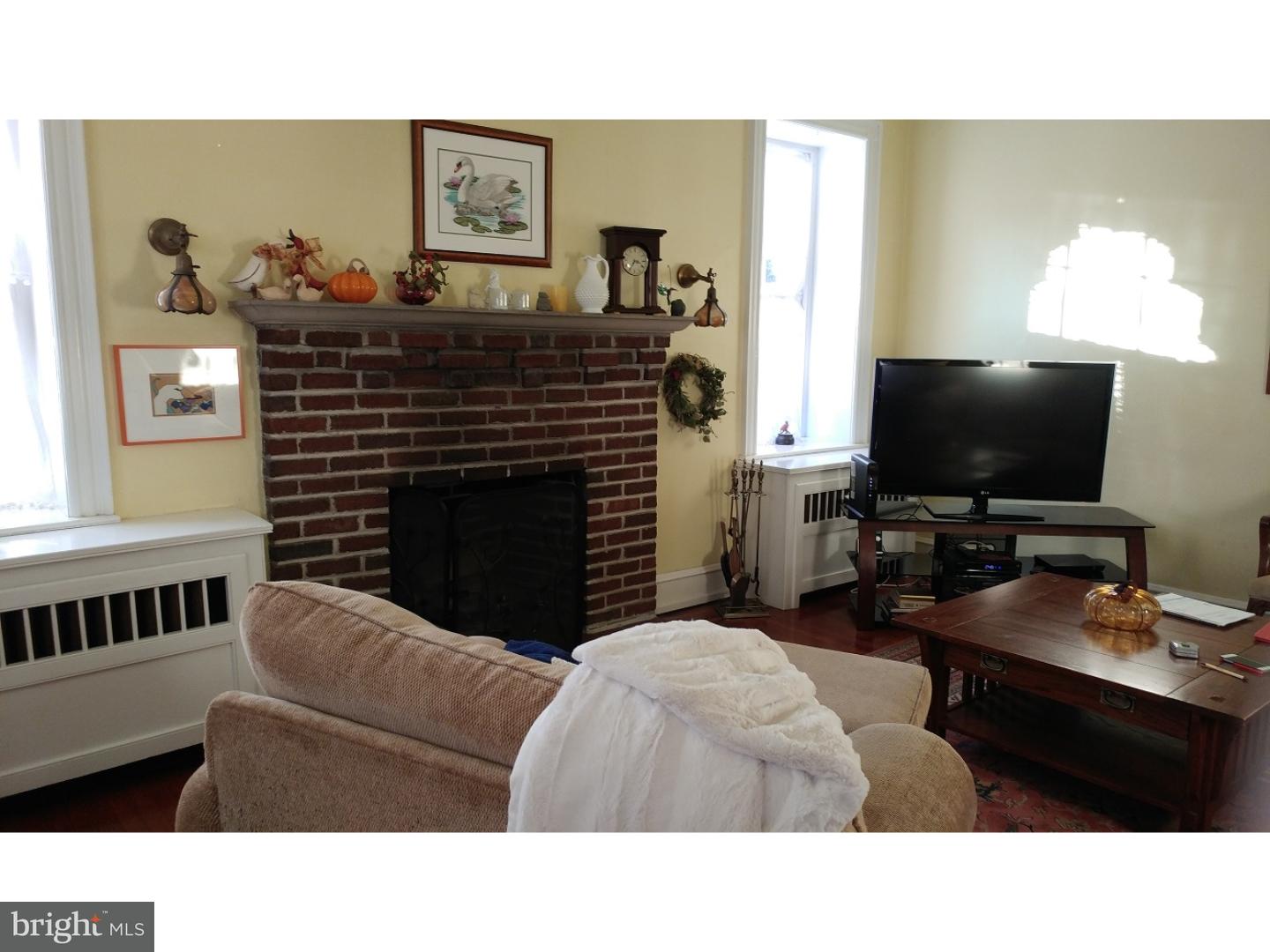235 Mather Road Jenkintown, PA 19046 - Photo 7 of 25 Living Room