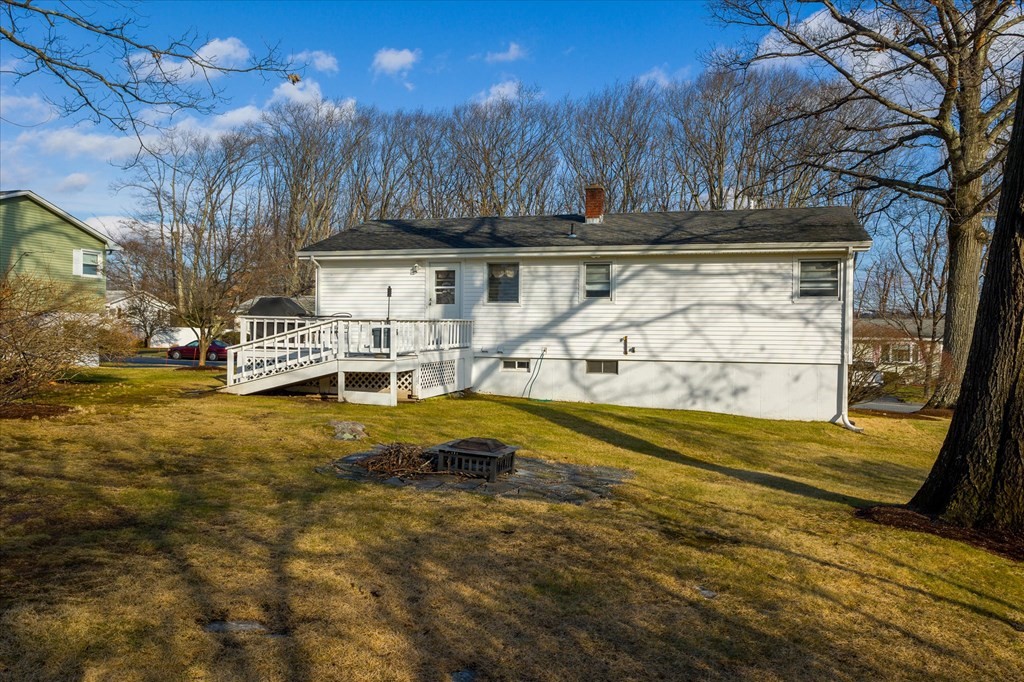 19 Leslie Road Worcester, MA 01605 - Photo 21 of 24 Gallery Image 21
