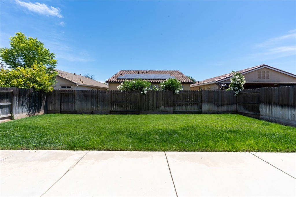 1476 Dynes Street Merced, CA 95348 - Photo 35 of 39