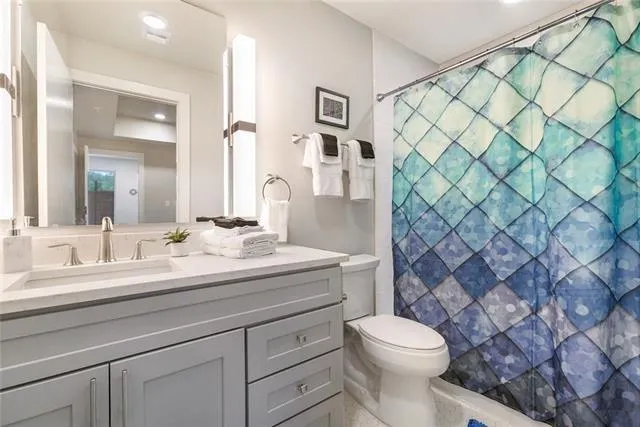 $293,500 | 900 Bartholomew Street, Unit 214, New Orleans, LA 70117