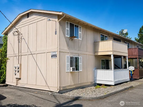$850,000 | 470 South River Avenue, Buckley, WA 98321