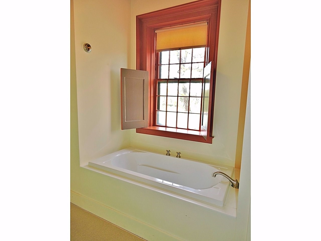 1355 Church Hill Road Charlotte, VT 05445 - Photo 23 of 40