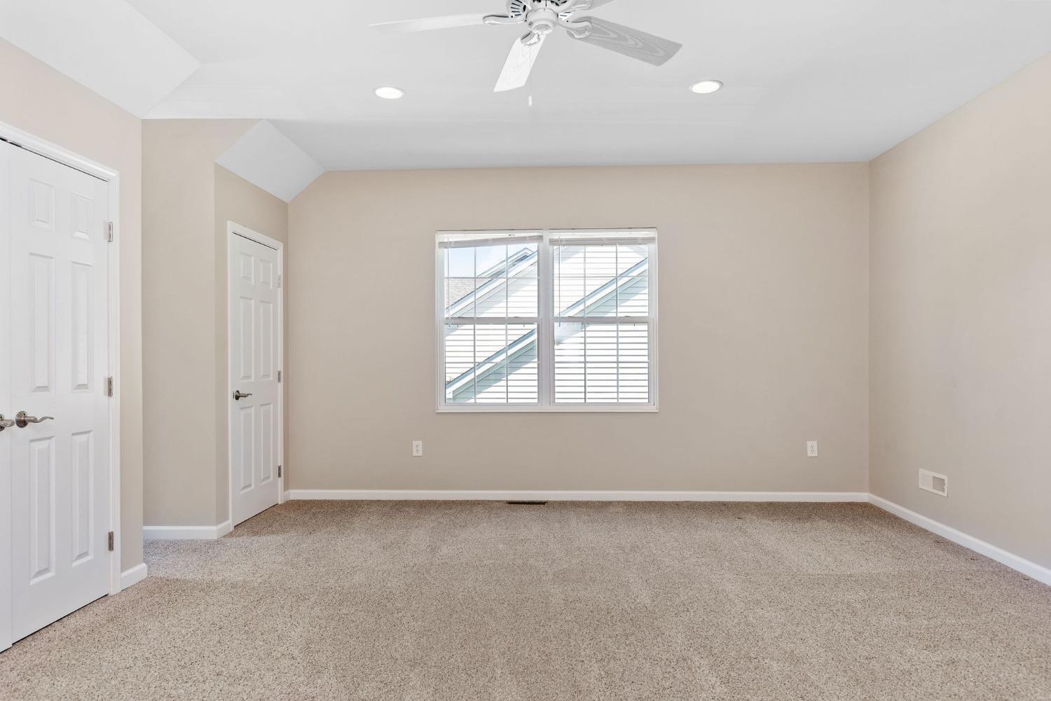 692 Hyacinth Road Cincinnati, OH 45245 - Photo 30 of 41