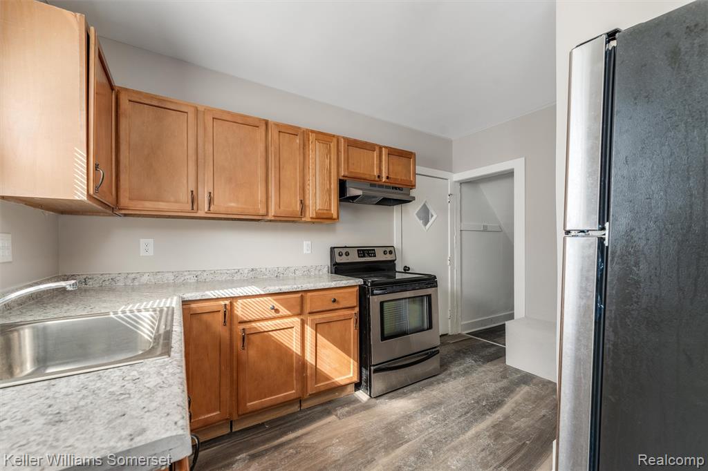 22065 Linwood Eastpointe, MI 48021 - Photo 14 of 27