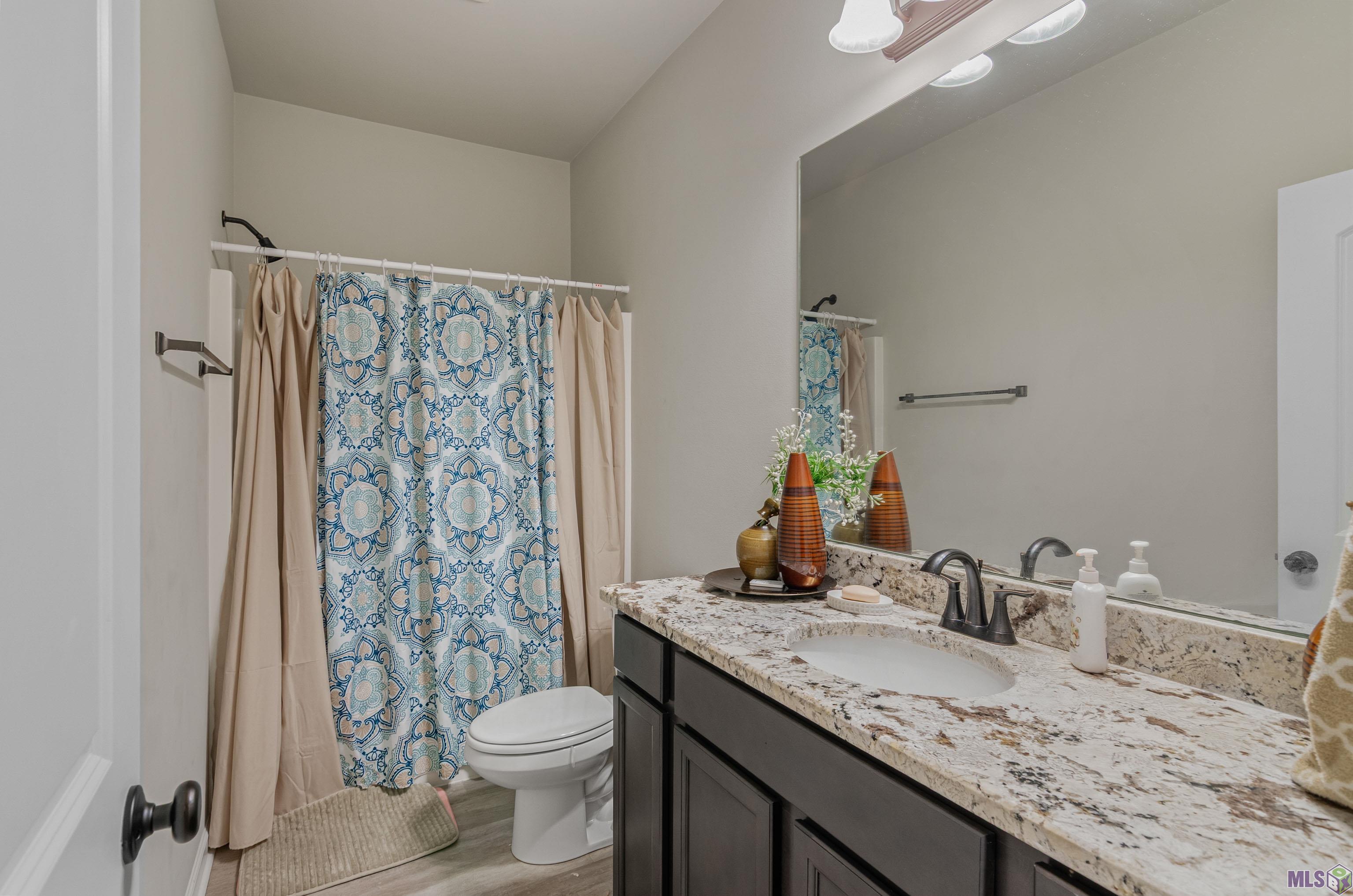 216 Shadow Pointe Road Thibodaux, LA 70301 - Photo 11 of 20