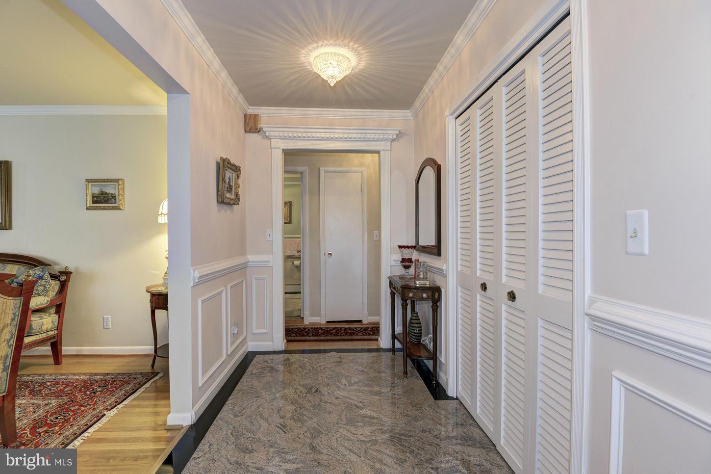 1812 Birch Road McLean, VA 22101 - Photo 14 of 30 Interior (General)