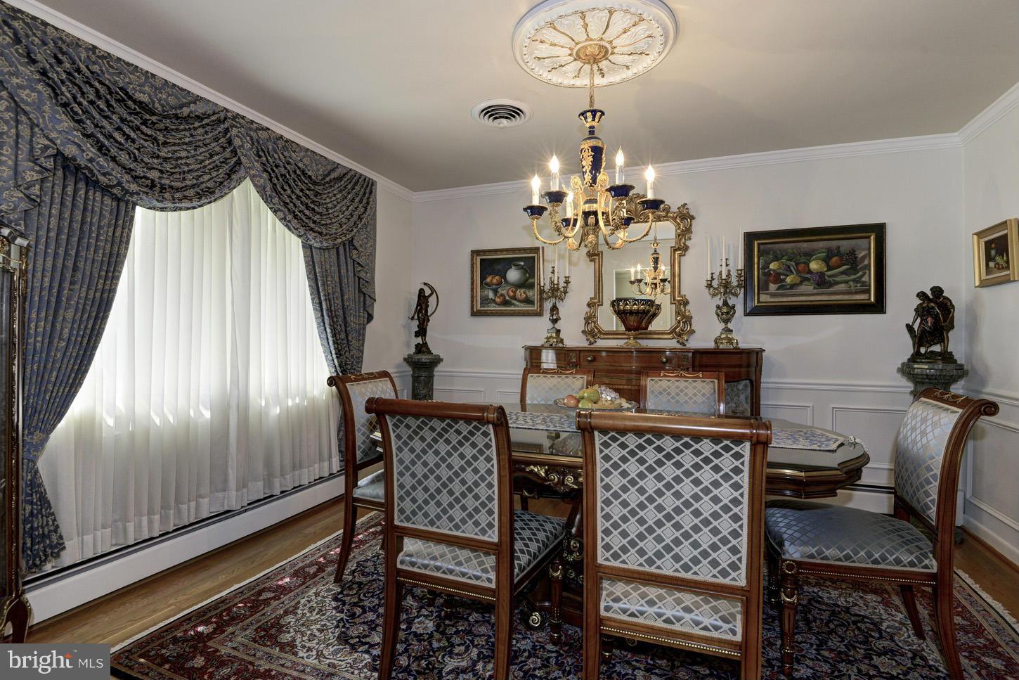 1812 Birch Road McLean, VA 22101 - Photo 6 of 30 Dining Room