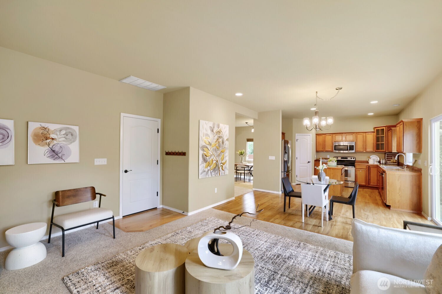 215 196th Place Southwest Bothell, WA 98012 - Photo 6 of 28 Gallery Image 6