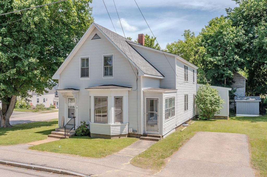 54 Maple Street Rochester, NH 03867 - Photo 1 of 43