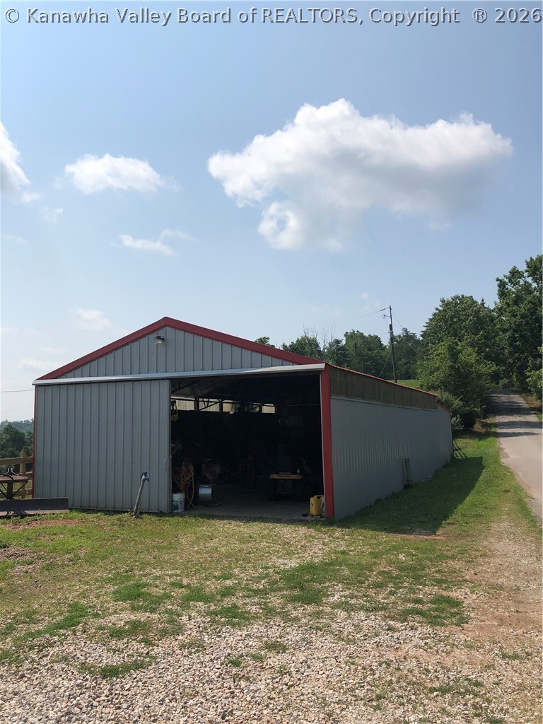 212 Limber Ridge Road Ripley, WV 25271 - Photo 8 of 43 Gallery Image 8