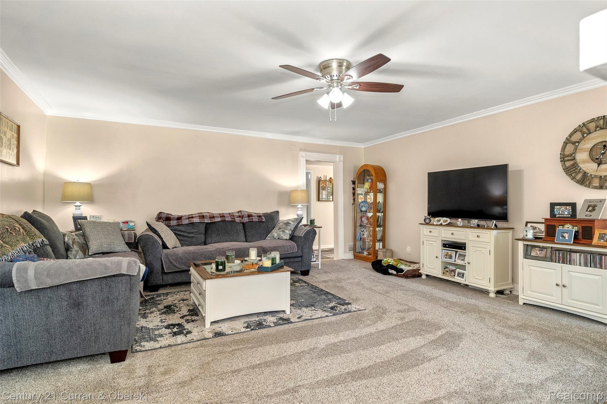 23260 Karr Road Belleville, MI 48111 - Photo 13 of 43 11.jpg