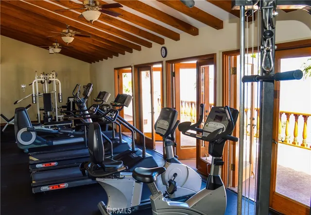 $1,295,000 | 36 Playa Azul, Avalon, CA 90704