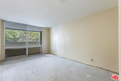 $799,000 | 848 North Kings Road, Unit 208, West Hollywood, CA 90069