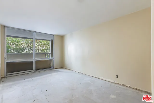 $799,000 | 848 North Kings Road, Unit 208, West Hollywood, CA 90069