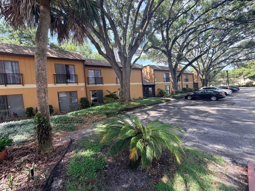 80 Moree Loop, Unit 9 Winter Springs, FL 32708 - Photo 4 of 24