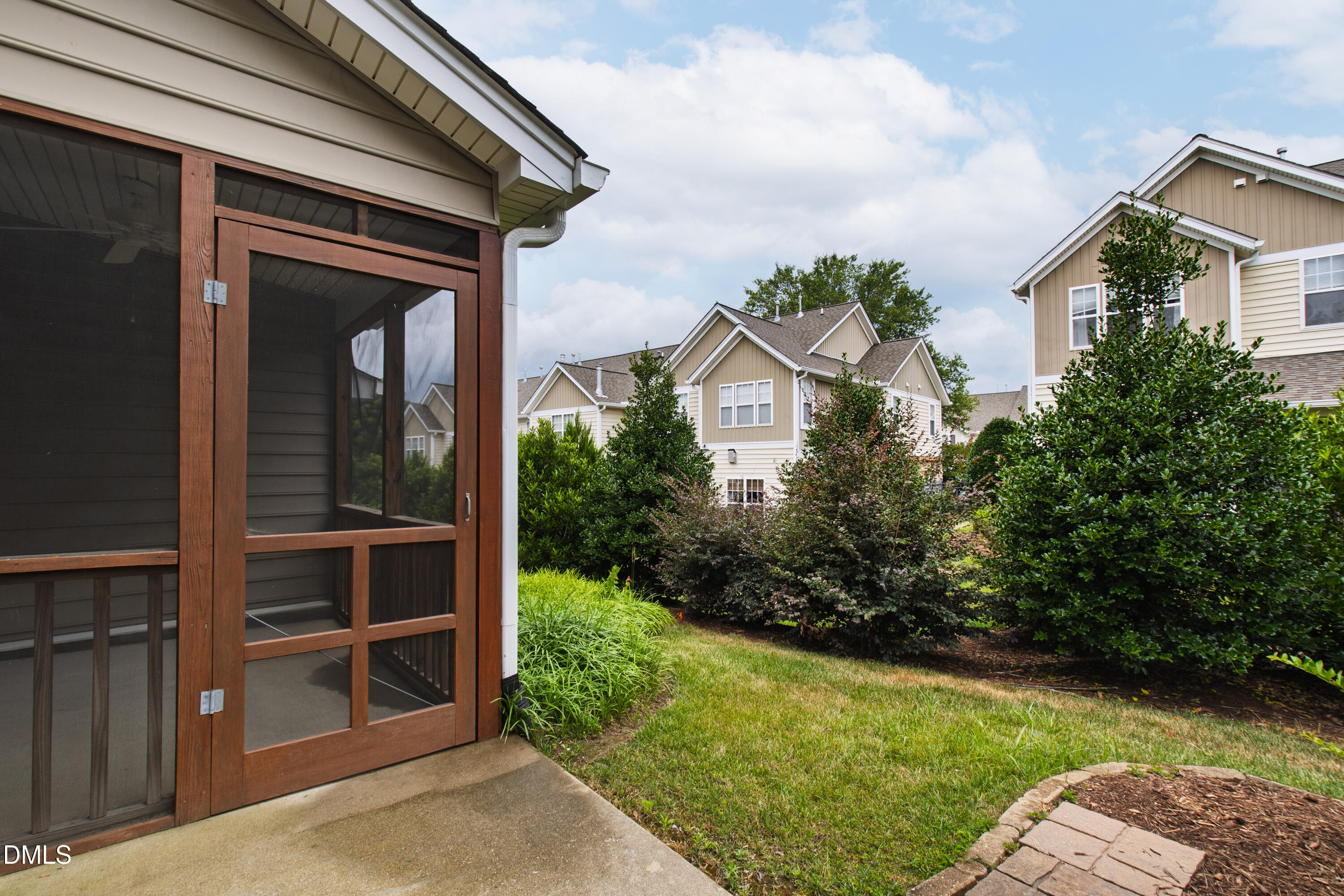 4920 Amber Clay Lane Raleigh, NC 27612 - Photo 38 of 45