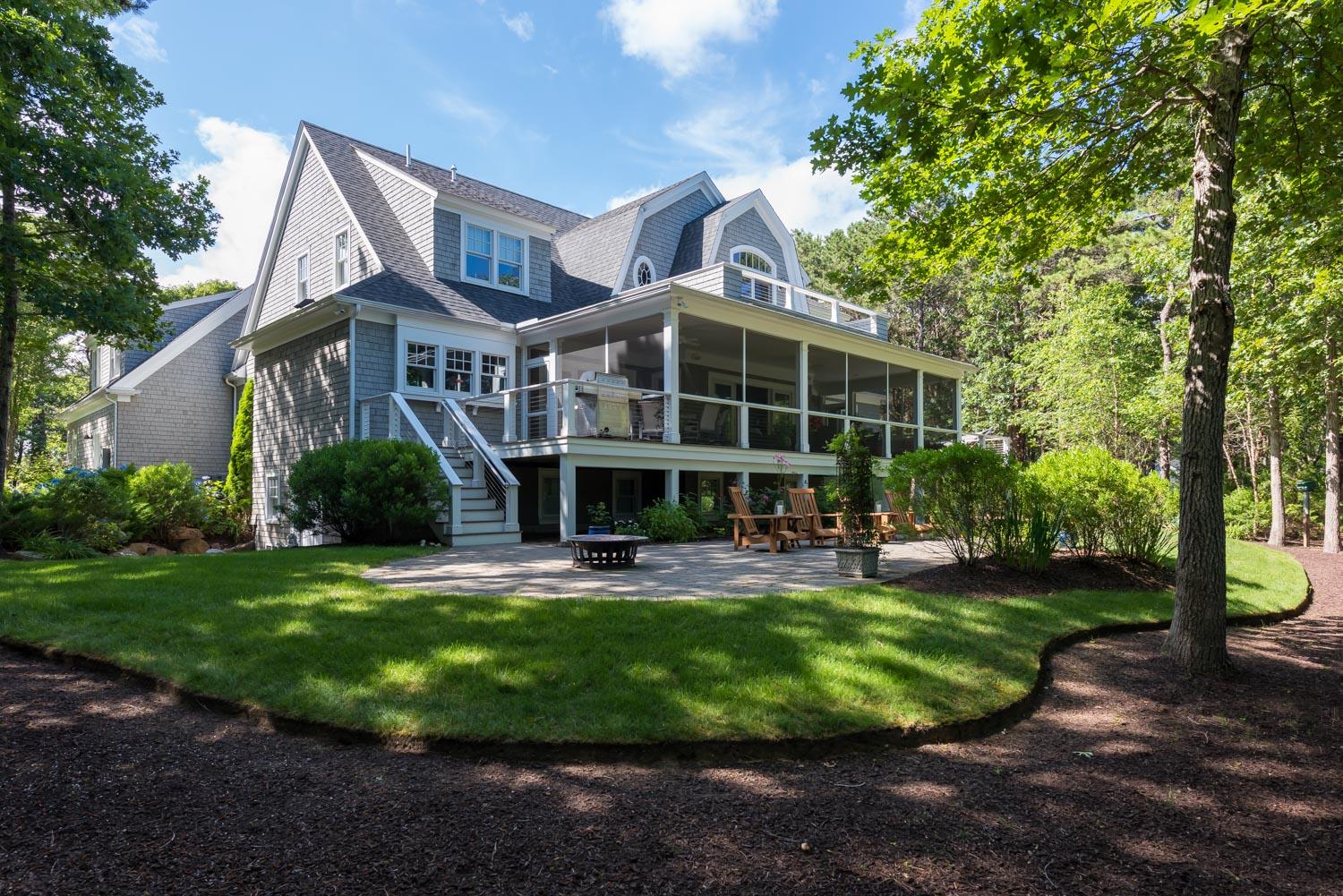 342-352 Monomoscoy Road Mashpee, MA 02649 - Photo 18 of 42 342-352 Monomoscoy Rd