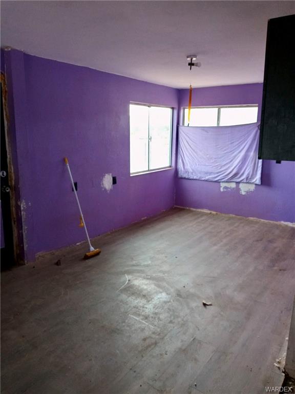 1065 Dewey Road Golden Valley, AZ 86413 - Photo 3 of 13