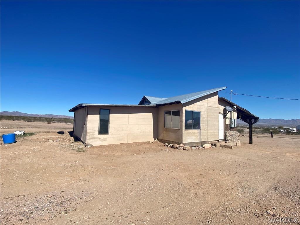 1065 Dewey Road Golden Valley, AZ 86413 - Photo 9 of 13