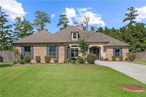 $570,000 | 512 Kristian Court, Madisonville, LA 70447