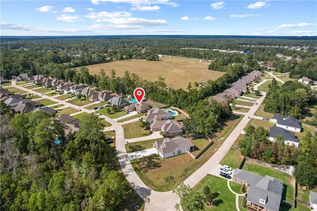$570,000 | 512 Kristian Court, Madisonville, LA 70447