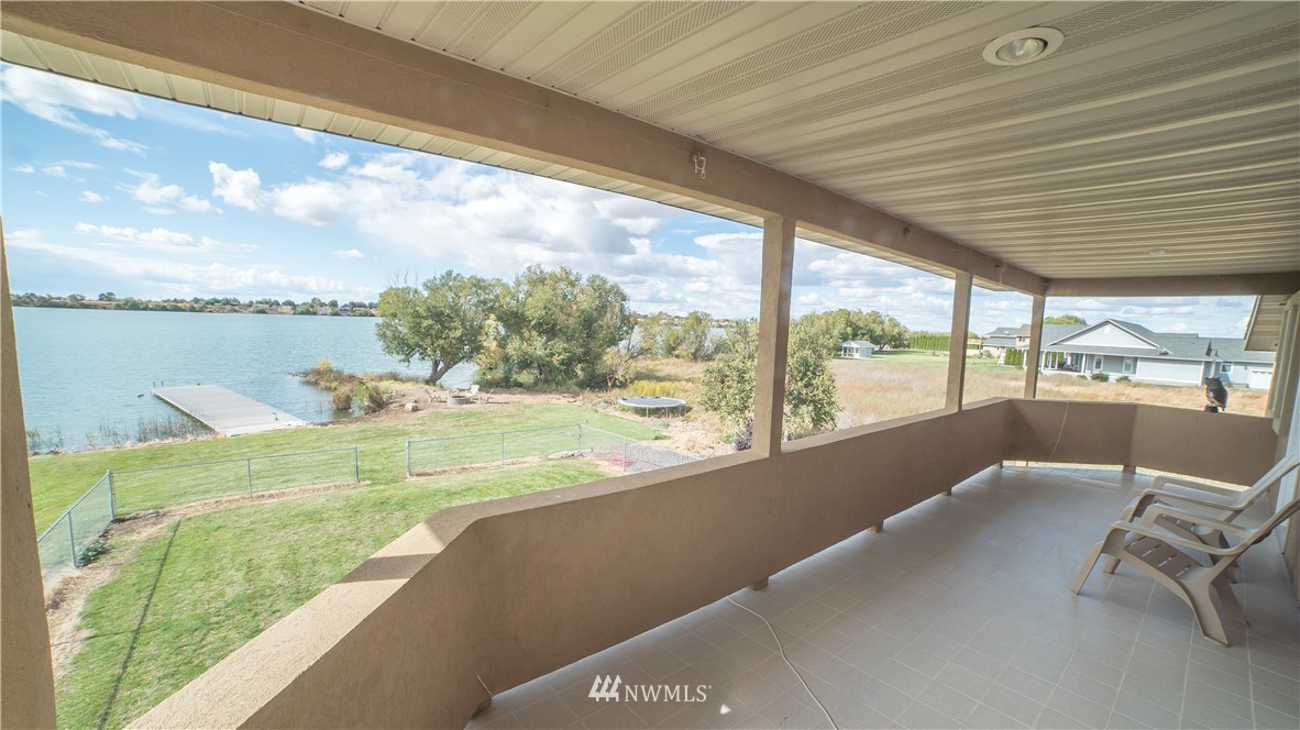 3122 Wild Goose Road Northeast Moses Lake, WA 98837 - Photo 13 of 25 Gallery Image 13