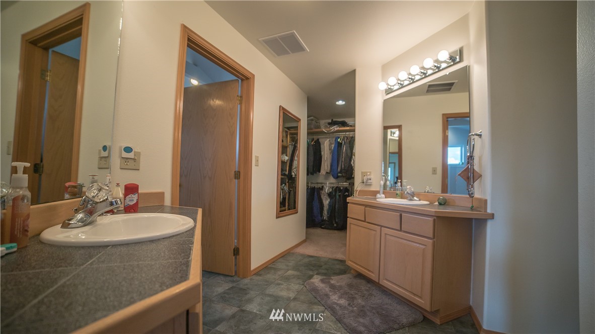 3122 Wild Goose Road Northeast Moses Lake, WA 98837 - Photo 16 of 25 Gallery Image 16