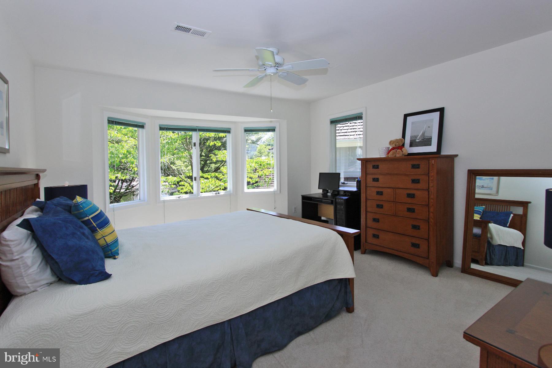 1583 Regatta Lane Reston, VA 20194 - Photo 21 of 30 Bedroom