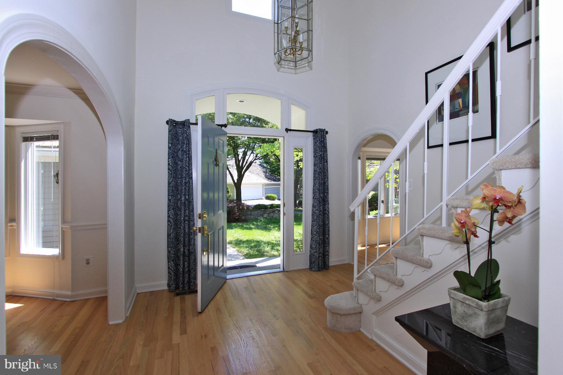 1583 Regatta Lane Reston, VA 20194 - Photo 4 of 30 Interior