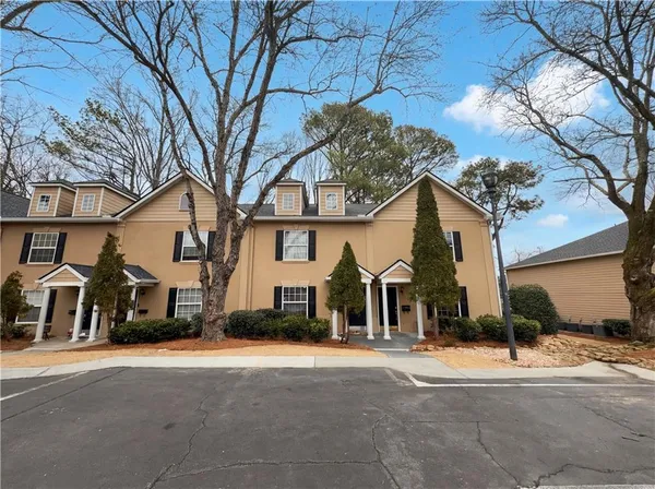 $217,000 | 806 Brighton Point, Atlanta, GA 30328
