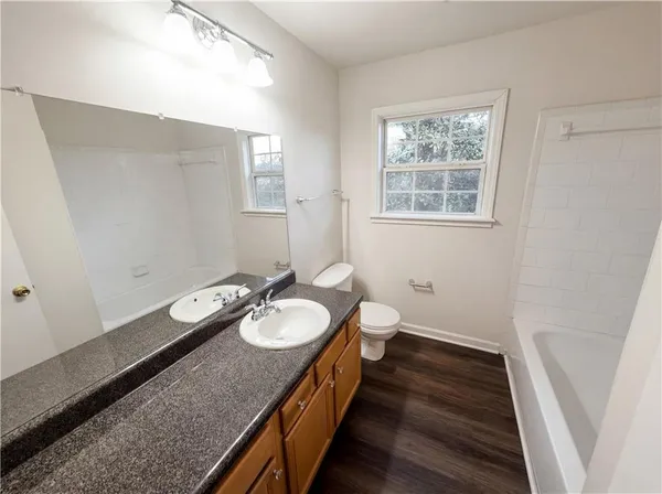$217,000 | 806 Brighton Point, Atlanta, GA 30328