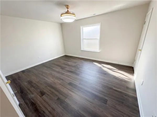 $217,000 | 806 Brighton Point, Atlanta, GA 30328