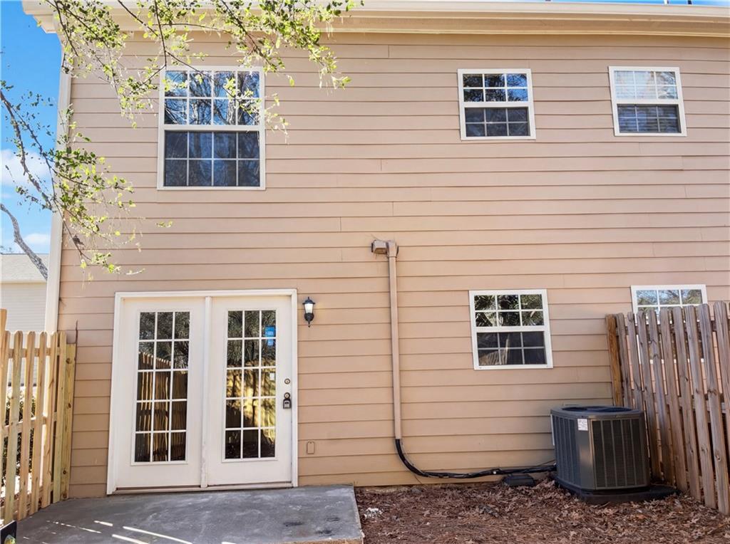 806 Brighton Point Atlanta, GA 30328 - Photo 5 of 18