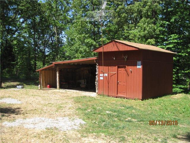 135 Luffman Road Dickson, TN 37055 - Photo 2 of 19