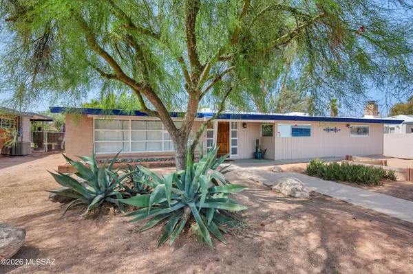$550,000 | 4232 East Poe Street, Tucson, AZ 85711