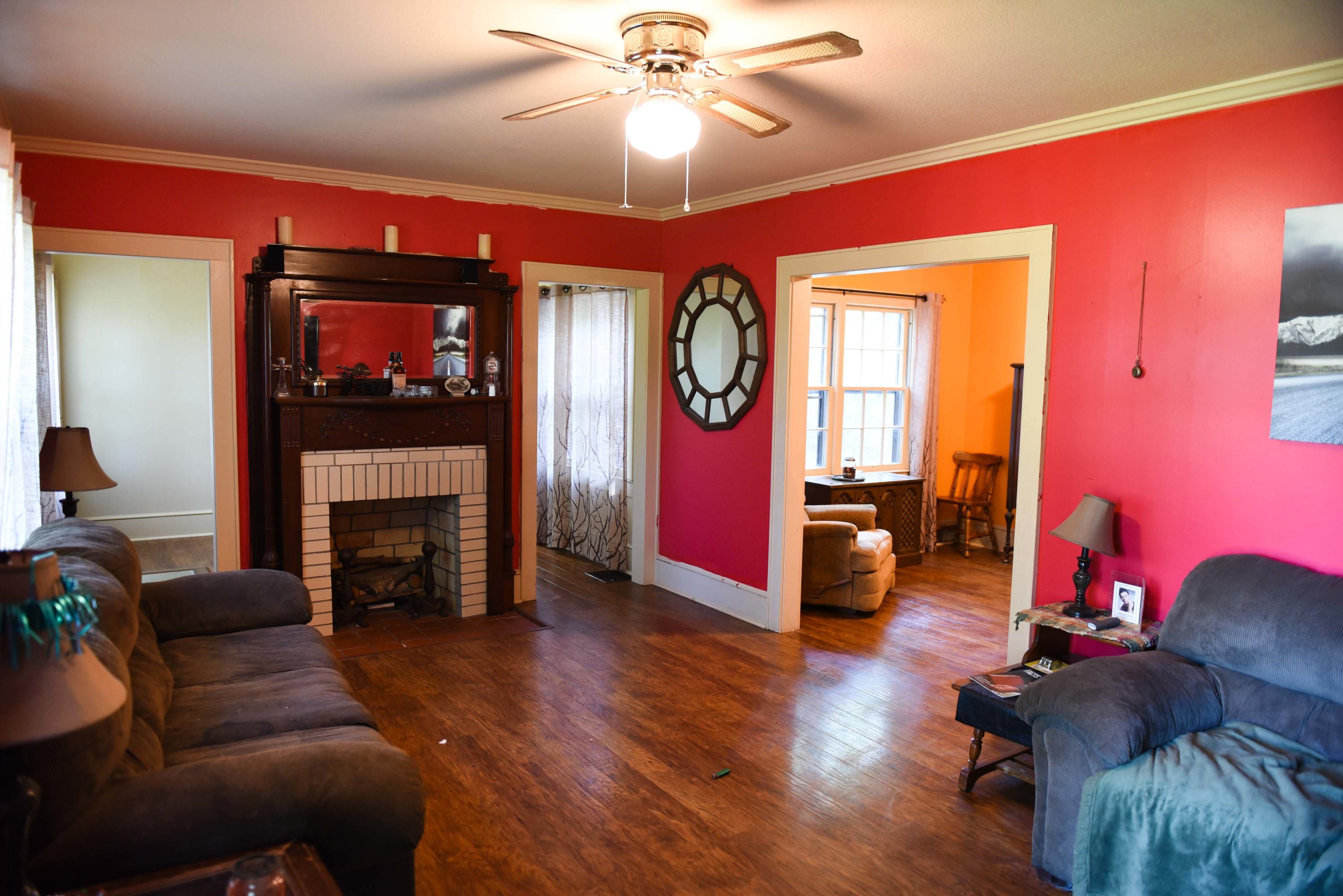 203 McCall Road Maryville, TN 37804 - Photo 8 of 30 Step into a nice sized living room