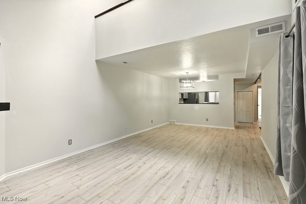 4695 Mayfield Road, Unit A Cleveland, OH 44121 - Photo 8 of 35 Gallery Image 8