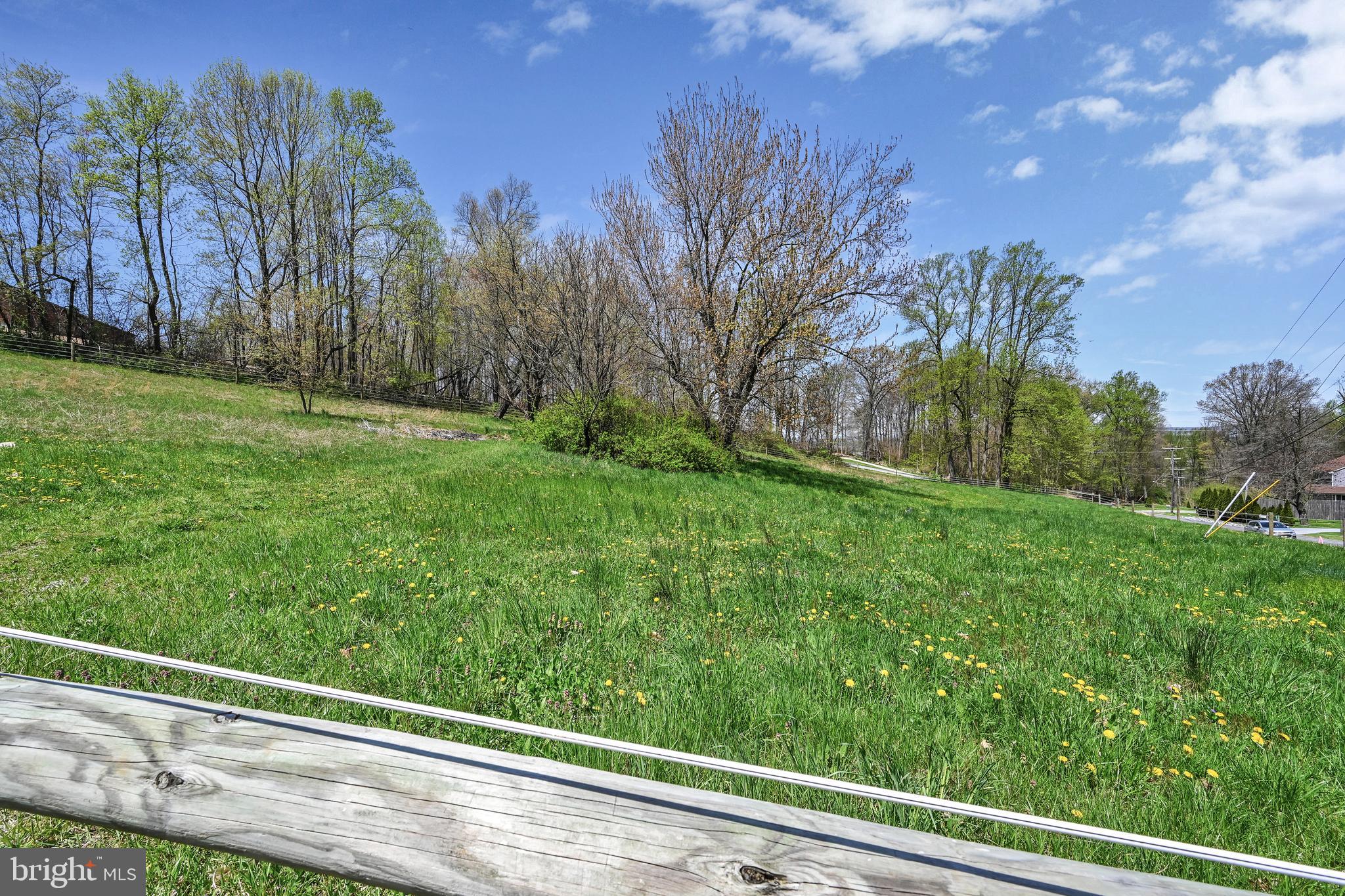 260 South Kinzer Road Paradise, PA 17562 - Photo 1 of 3
