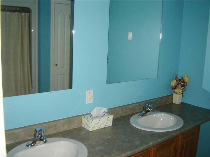 693 Strip Road Fort Kent, ME 04743 - Photo 16 of 32 Master Bath/Spa.