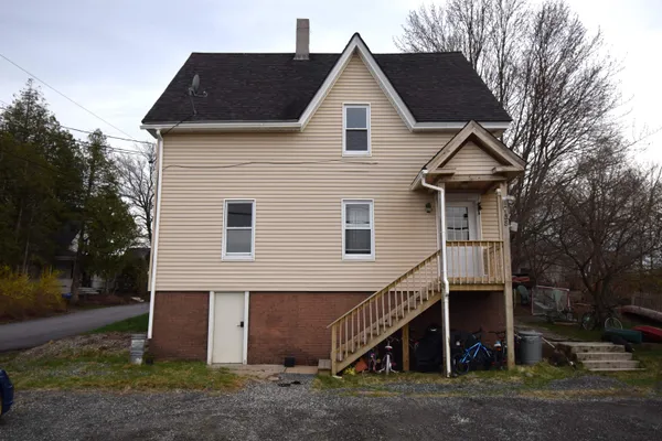 $390,000 | 38 Jannell Court, Epping, NH 03042