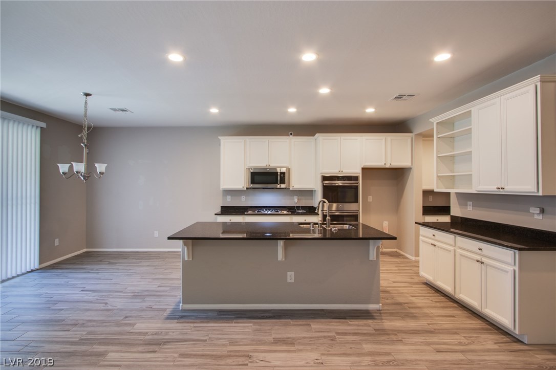 6191 Canterbury Field Road Las Vegas, NV 89113 - Photo 7 of 50