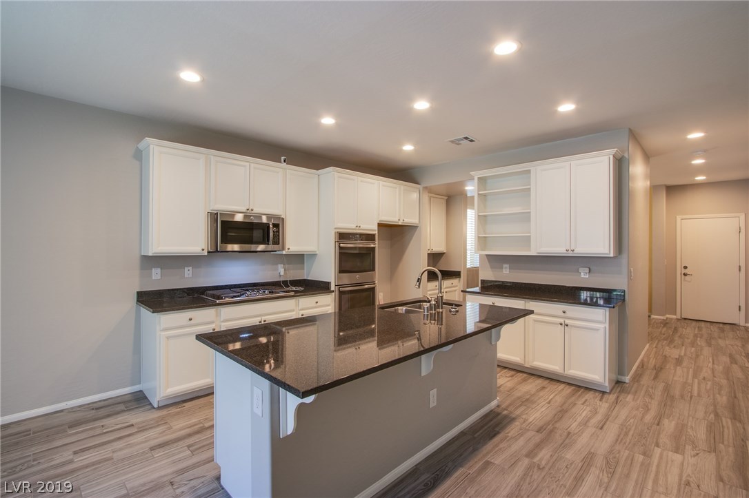 6191 Canterbury Field Road Las Vegas, NV 89113 - Photo 8 of 50