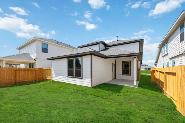 $339,503 | 422 Tejas Village Parkway, Beasley, TX 77417