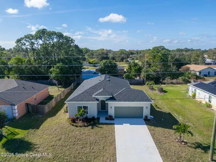$329,000 | 366 San Filippo Drive Southeast, Palm Bay, FL 32909