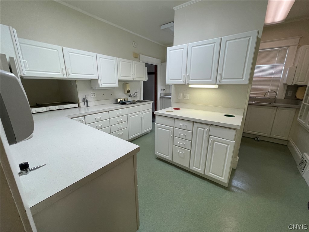 231 Broad Street Oneida, NY 13421 - Photo 20 of 46