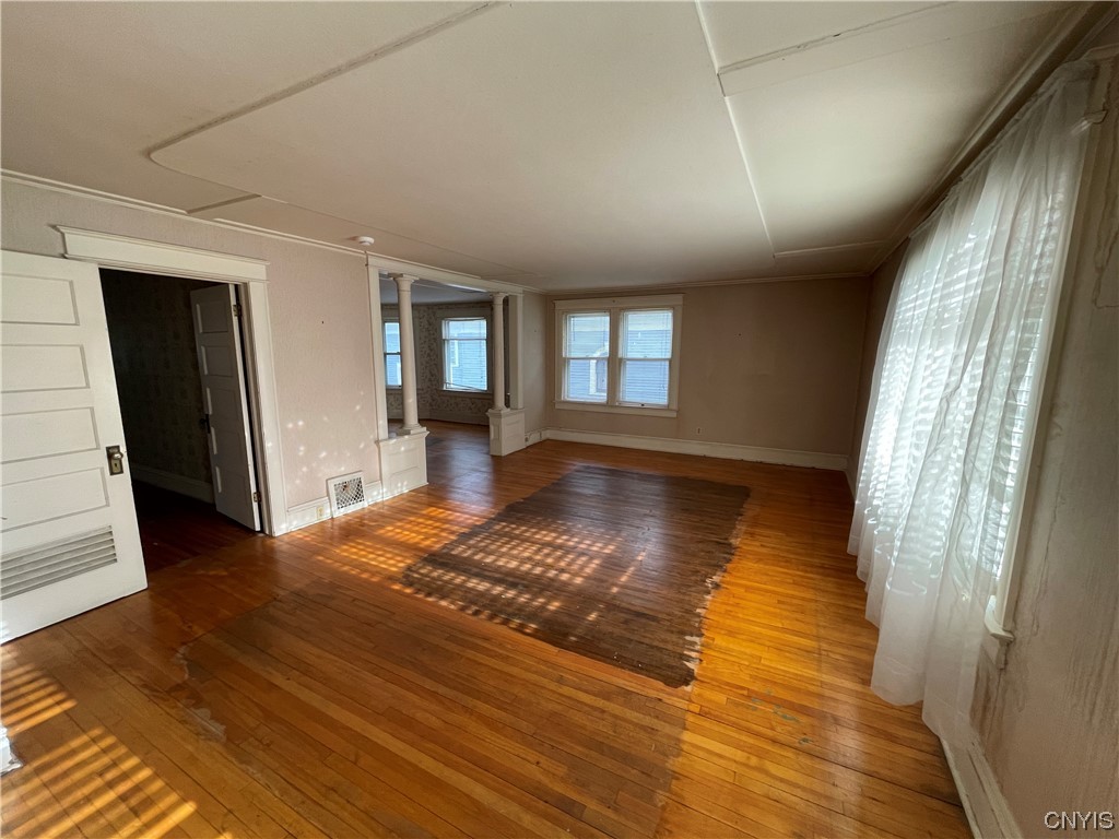 231 Broad Street Oneida, NY 13421 - Photo 27 of 46