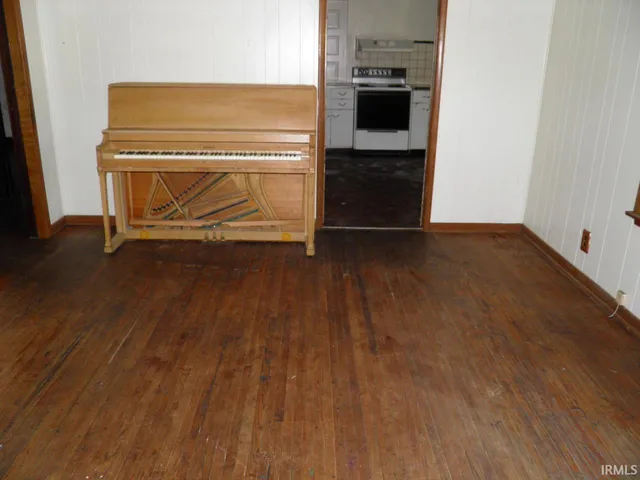 $1,395 | 551 South Washington Street, Bloomington, IN 47401